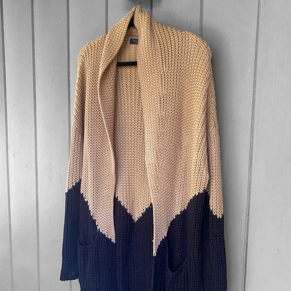 House of Harlow 1960 x Revolve Lucelle Cardigan - Picture 3 of 10